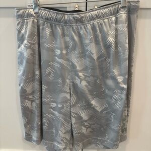 RUSSELL GRAY CAMO SHORTS